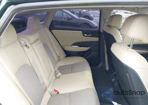 2018 Honda Clarity Plug-In Hybrid z USA, uszkodzony, nr VIN JHMZC5F11JC006951